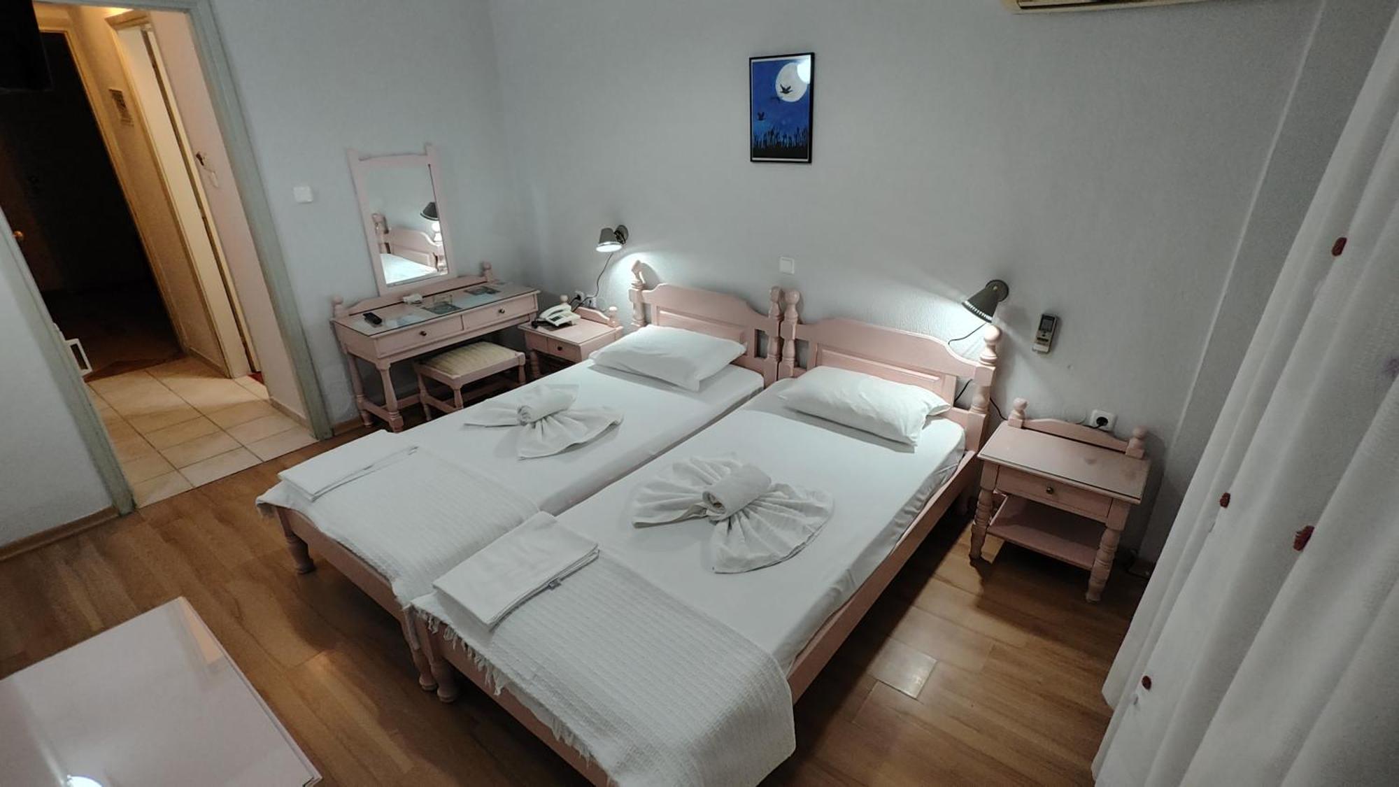 Kapolos Spa Hotel لوترا إديبسو الغرفة الصورة